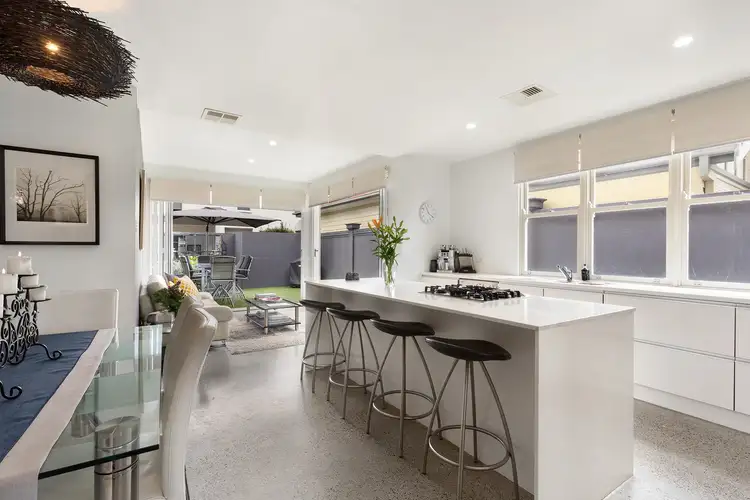 52 Bruce Street, Cooks Hill NSW 2300