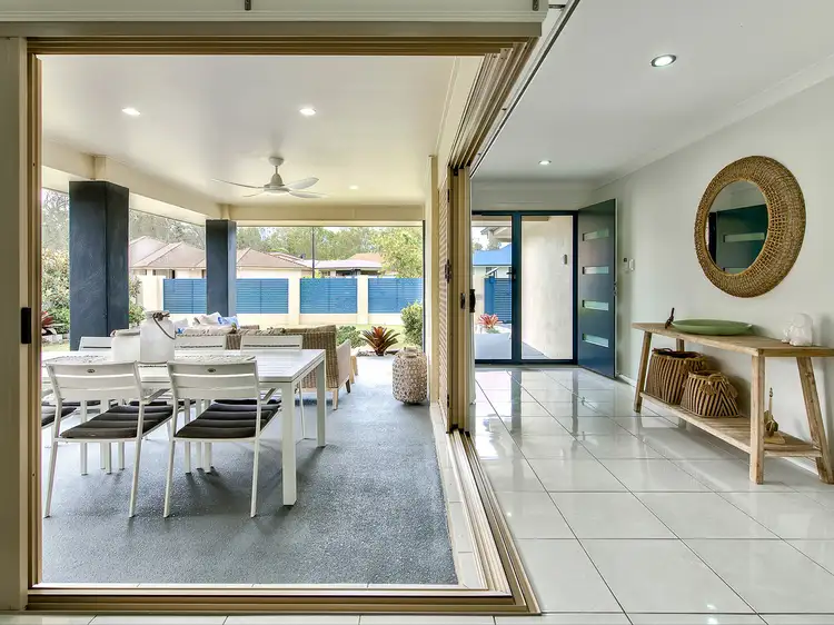 19 Cimmaron Circuit, Thornlands QLD 4164