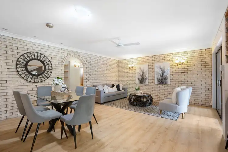 17 Glencloy Street, Ferny Grove QLD 4055