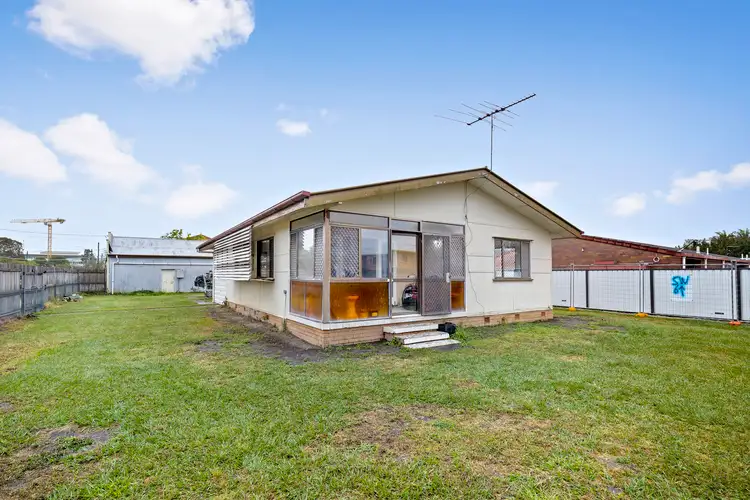 11 Mortimer Street, Caboolture QLD 4510