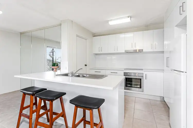 Fourth view of Homely unit listing, 5/22 Lavarack Road, Mermaid Beach QLD 4218