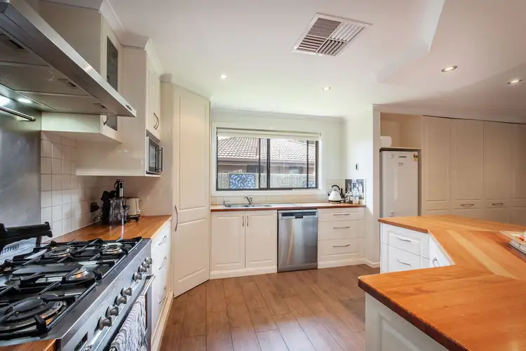 Fourth view of Homely house listing, 11 Wattle Court, Wodonga VIC 3690