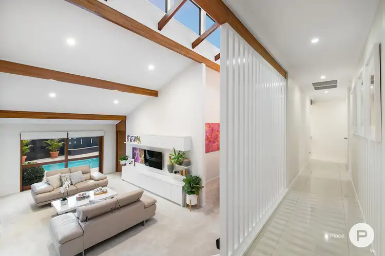 Fifth view of Homely house listing, 2 Evans Crt, Mount Ommaney QLD 4074