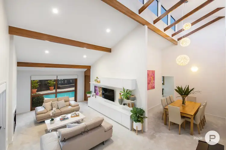 Sixth view of Homely house listing, 2 Evans Crt, Mount Ommaney QLD 4074