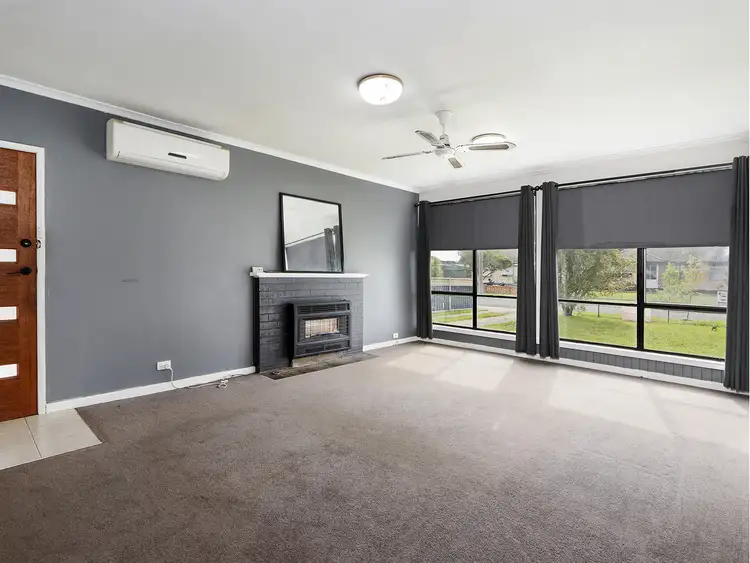 Fifth view of Homely house listing, 14 Overend Crescent, Sale VIC 3850