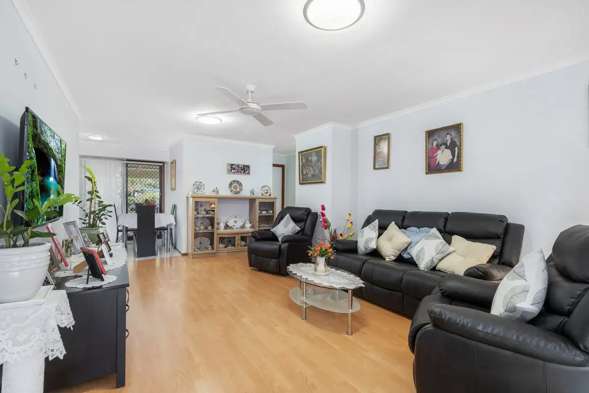 Main view of Homely semi-detached listing, 1/23 Richard Crescent, Highland Park QLD 4211