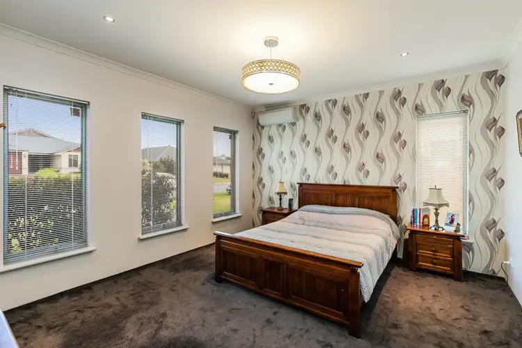 Fifth view of Homely house listing, 21 Jouissance Bend, Atwell WA 6164