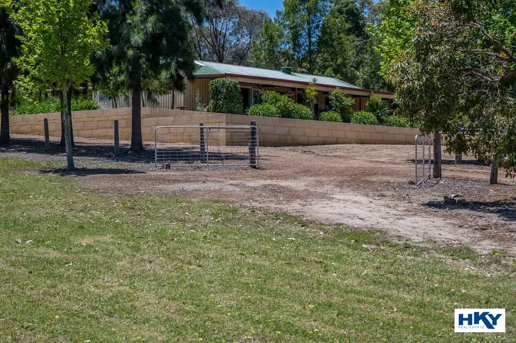 417 Smith Road, Bullsbrook WA 6084
