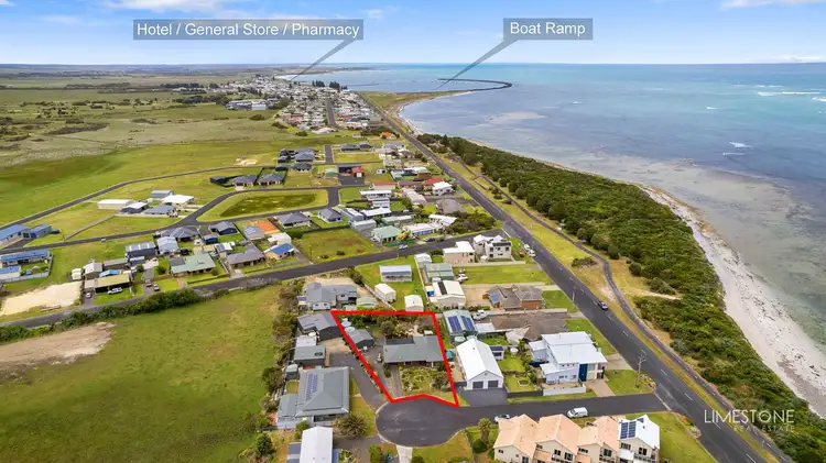 2 Germein Court, Port Macdonnell SA 5291
