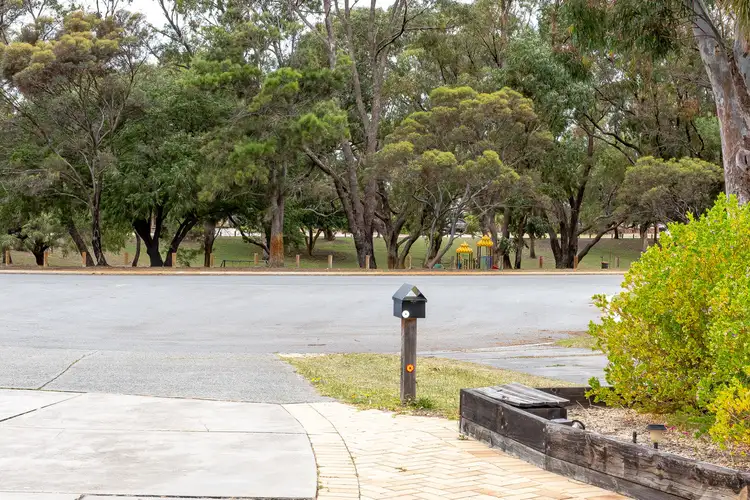 8A Spirula Way, Heathridge WA 6027