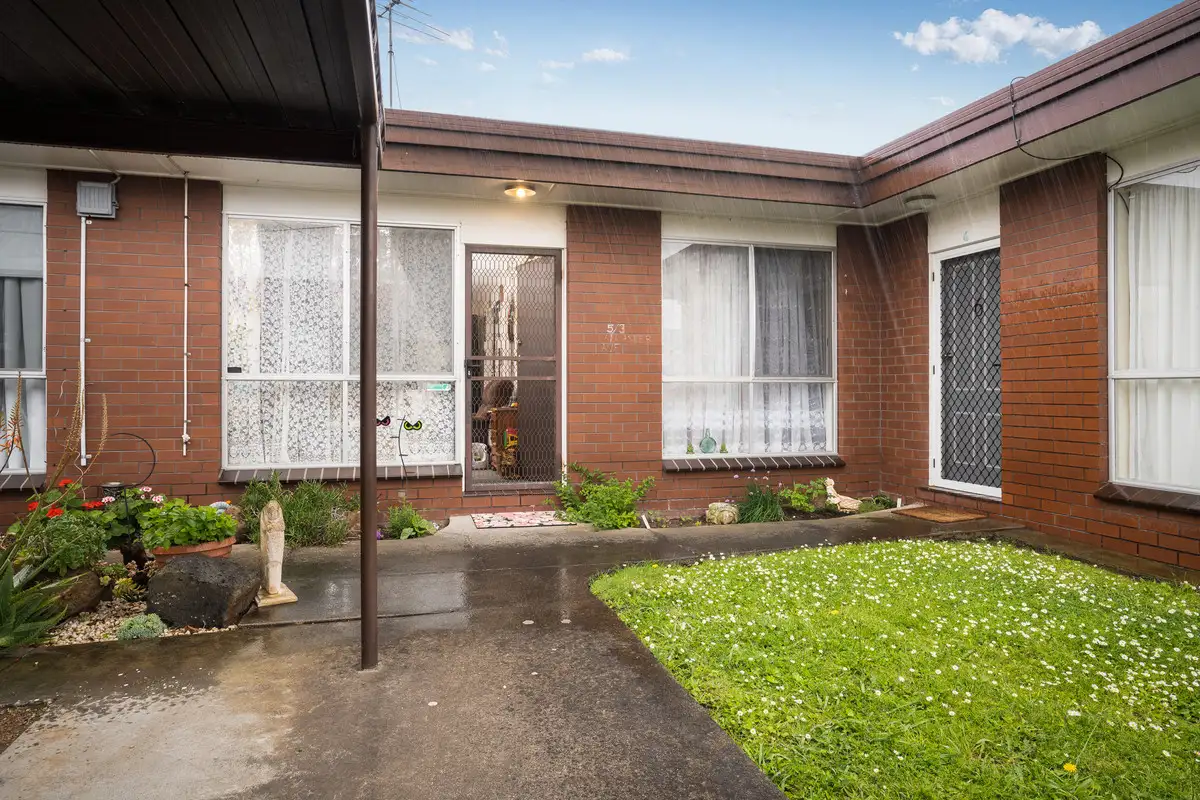 Main view of Homely unit listing, 5/3 Lancaster Avenue, Newcomb VIC 3219