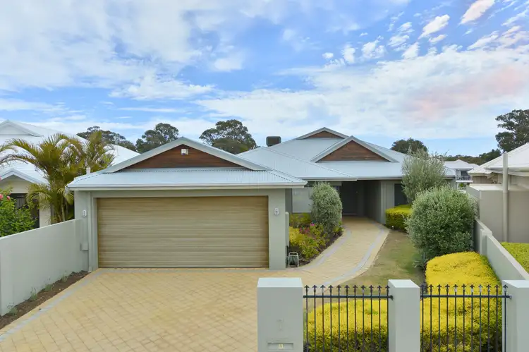 Second view of Homely house listing, 7 Ragamuffin Point, Halls Head WA 6210