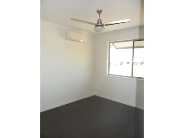 Fourth view of Homely unit listing, 1/6 Newman Drive, Emerald QLD 4720