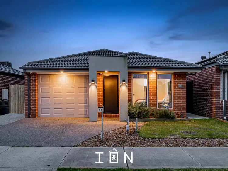 Main view of Homely house listing, 70 Aquatic Drive, Cranbourne West VIC 3977