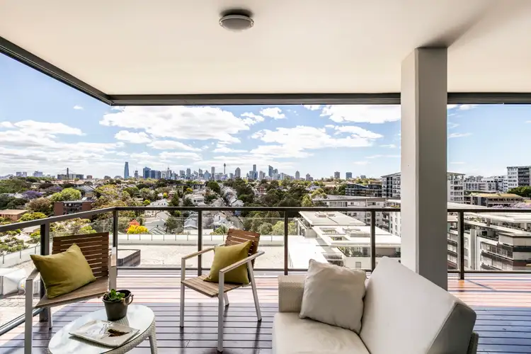 1002/7 Sterling Circuit, Camperdown NSW 2050