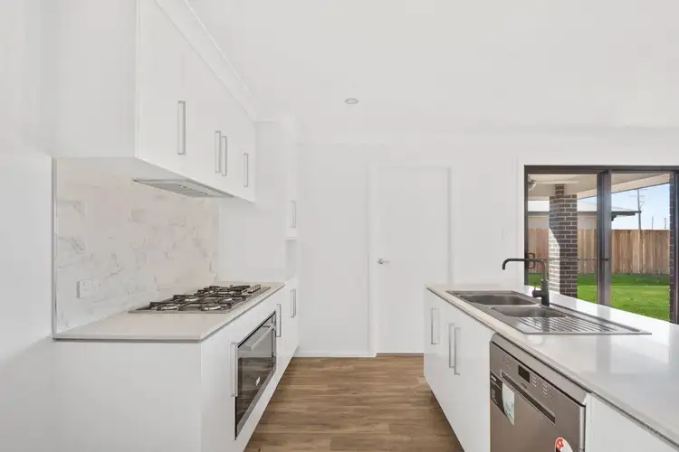 Third view of Homely house listing, 6 Hannaford Crescent, Wyreema QLD 4352