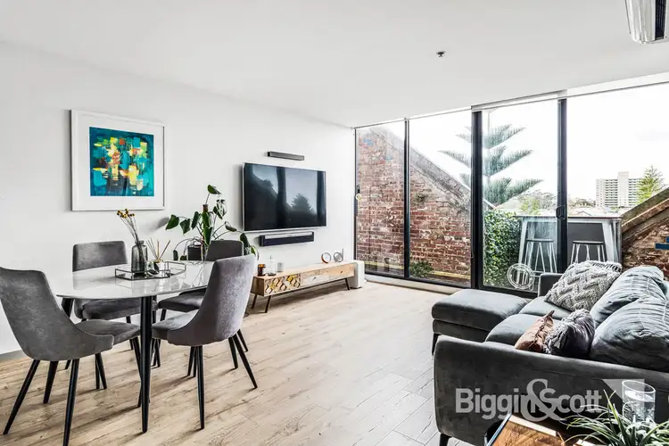 302/19 Pickles Street, Port Melbourne VIC 3207
