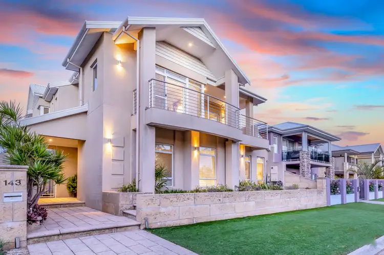 143 Darwin Terrace, Dudley Park WA 6210