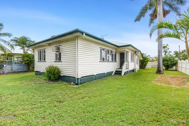 26 Hollingsworth Street, Kawana QLD 4701