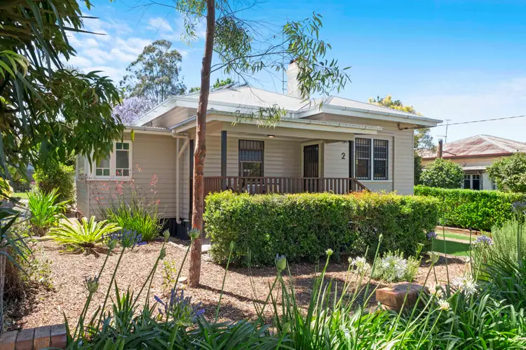 Main view of Homely house listing, 2 Wonderley Street, Mount Lofty QLD 4350