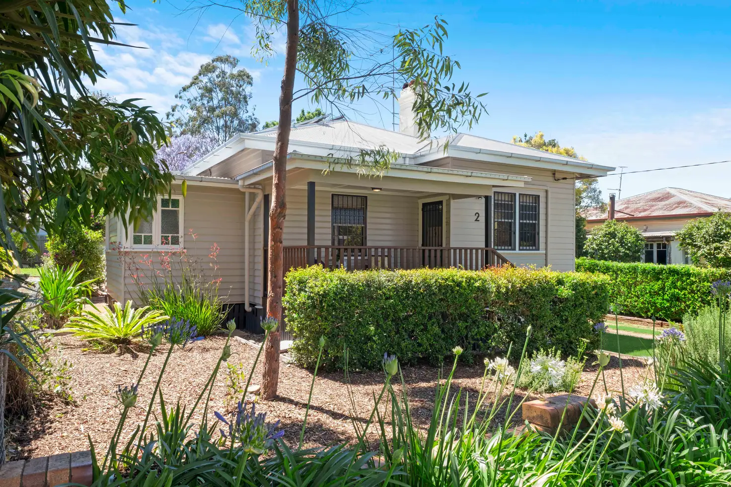 Main view of Homely house listing, 2 Wonderley Street, Mount Lofty QLD 4350