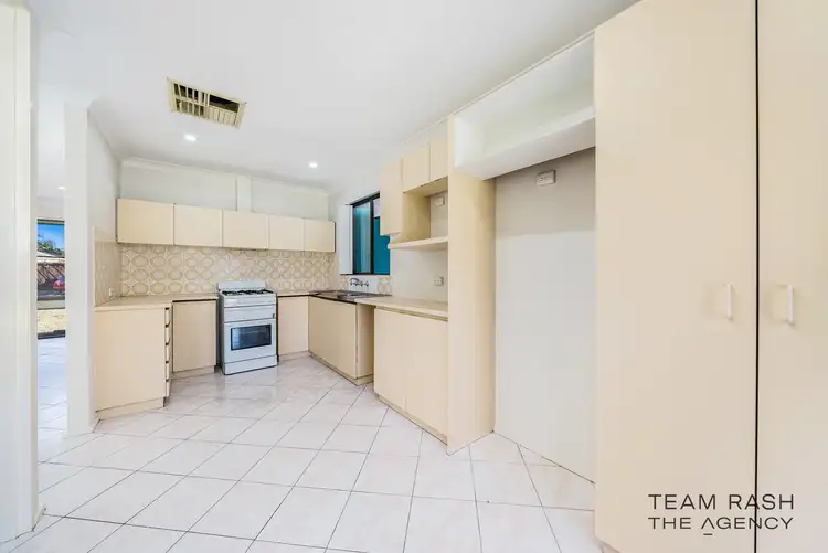 Sixth view of Homely house listing, 20 Warrina Place, Armadale WA 6112