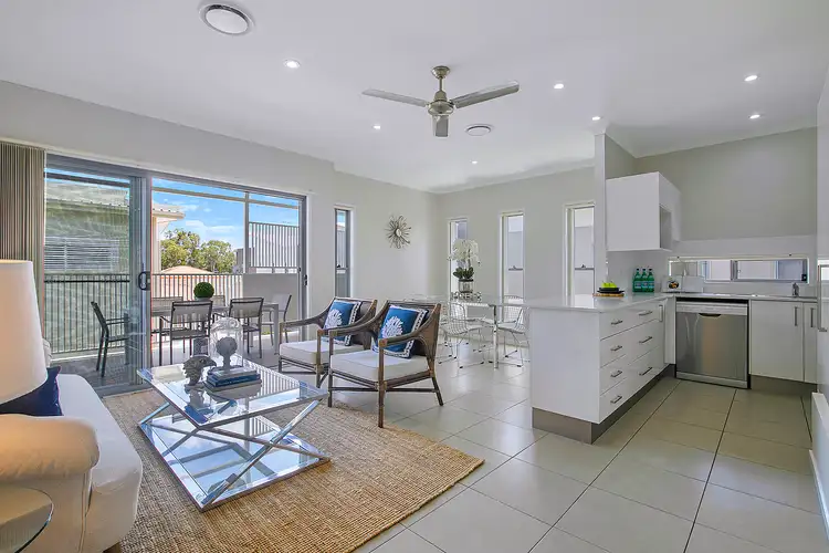 Fifth view of Homely townhouse listing, 1/104 Wynyard Street, Cleveland QLD 4163