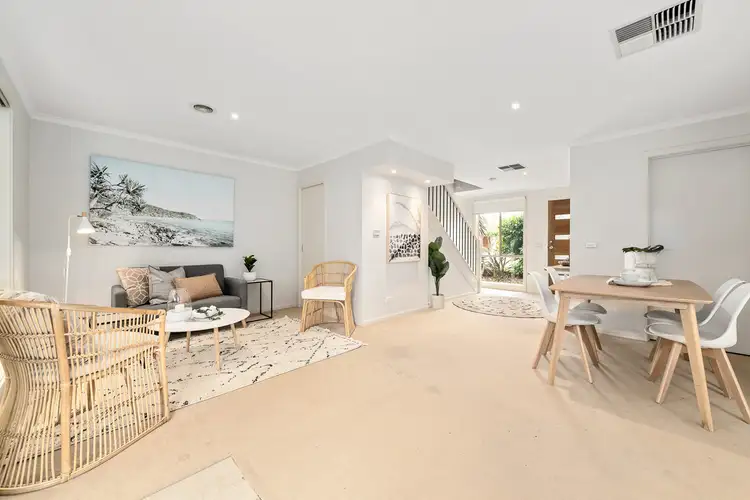 15/2 Edward Street, Langwarrin VIC 3910