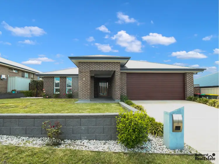 30 Amber Close, Kelso NSW 2795