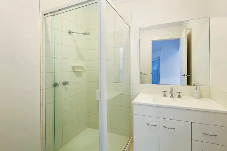 Sixth view of Homely house listing, 2/23 Flinders Avenue, Lara VIC 3212