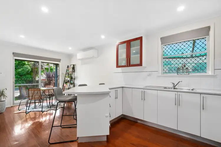 Fifth view of Homely house listing, 8 Elston Court, Sale VIC 3850