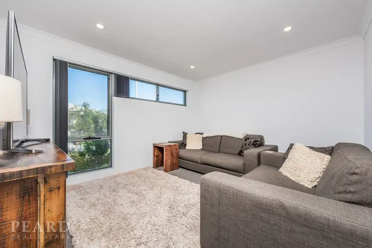 Second view of Homely house listing, 8 Spindle Grove, Jindalee WA 6036