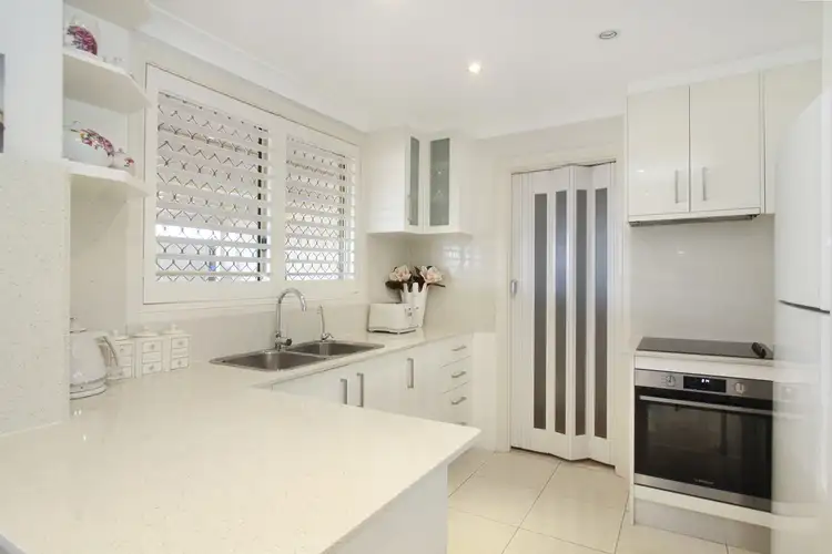 Third view of Homely villa listing, 1/11 Mataro Close, Edensor Park NSW 2176