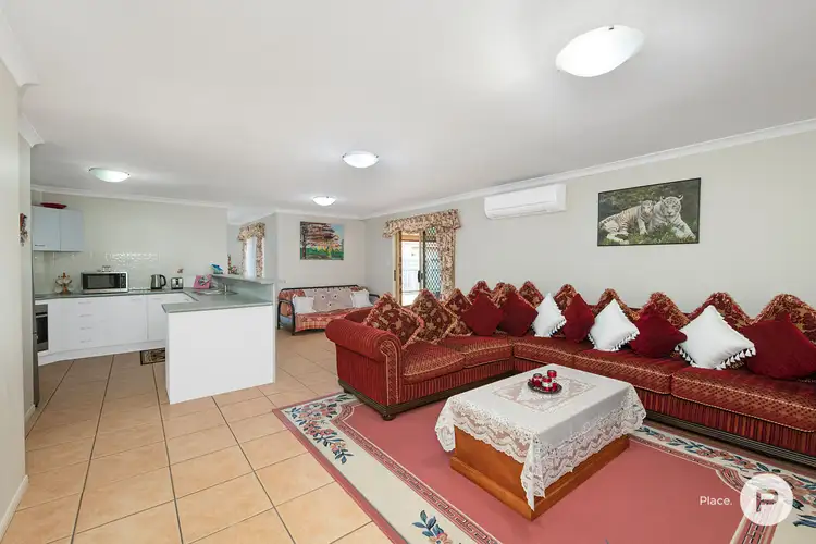 Second view of Homely house listing, 22 Kinchega Circuit, Parkinson QLD 4115