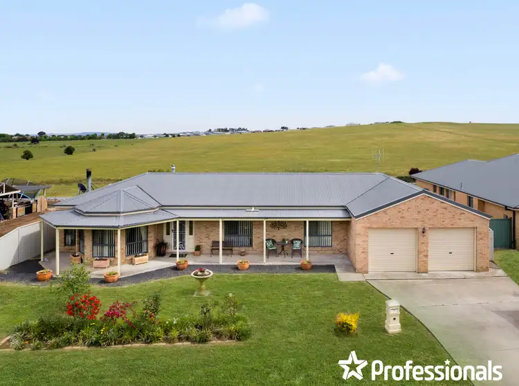 26 Emerald Drive, Kelso NSW 2795