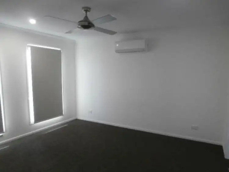 Fifth view of Homely house listing, 14 Ivers Place, Emerald QLD 4720