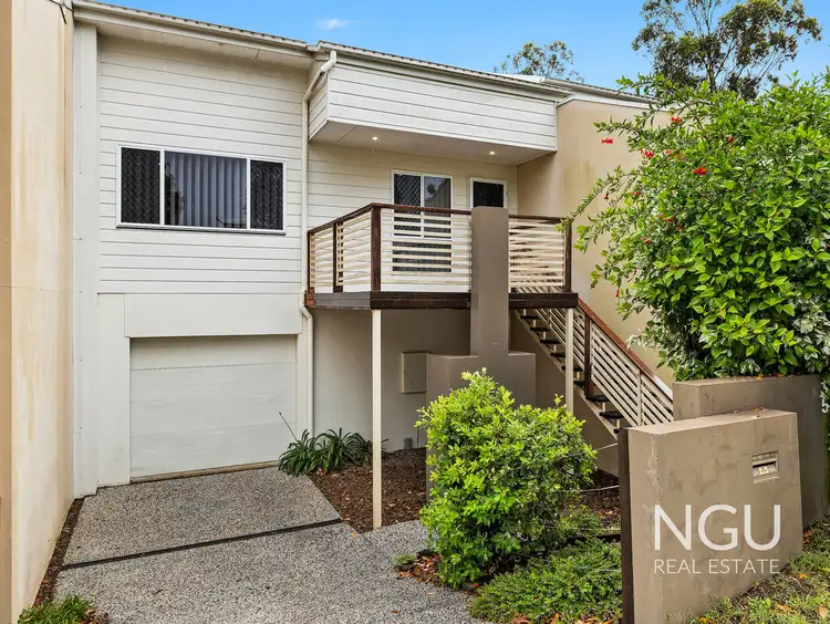 15 Periwinkle Lane, Springfield Lakes QLD 4300