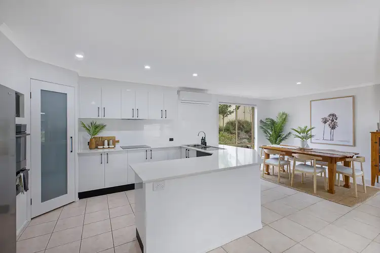 Second view of Homely house listing, 16 Thames Drive, Erina NSW 2250