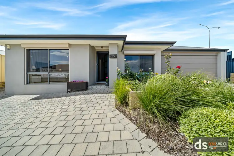39 Pinot Loop, Pearsall WA 6065