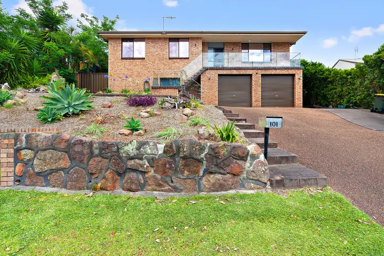 101 Glad Gunson Drive, Eleebana NSW 2282