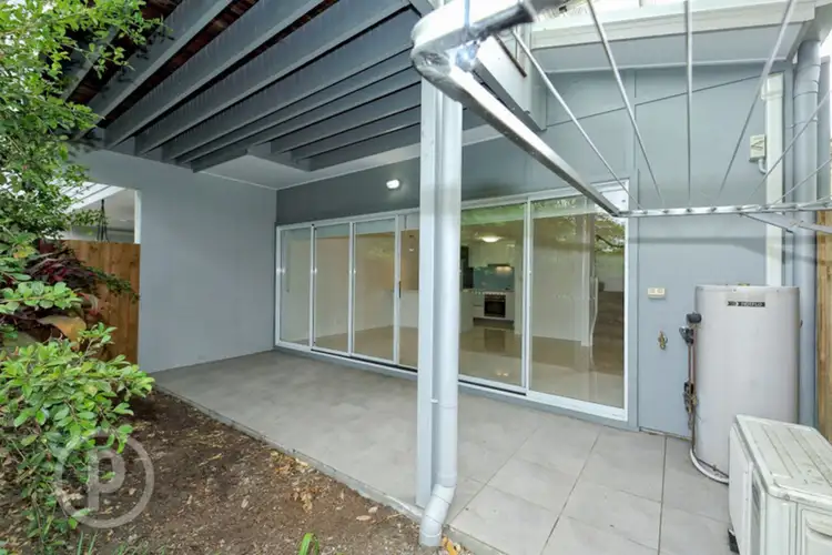 Sixth view of Homely townhouse listing, 3/62 Fairfield Road, Fairfield QLD 4103