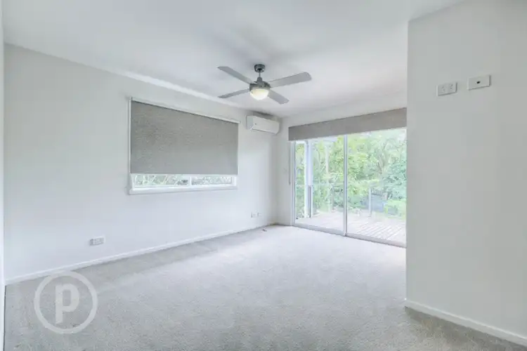 Seventh view of Homely townhouse listing, 3/62 Fairfield Road, Fairfield QLD 4103