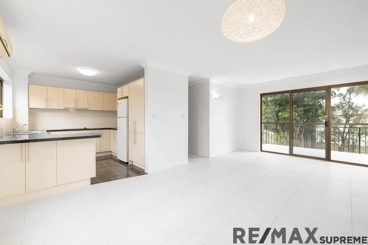 Main view of Homely unit listing, 4/22 Avocado Street, Macgregor QLD 4109