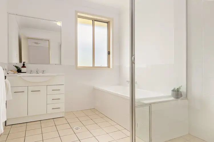 Fifth view of Homely unit listing, 5/12 Denton Park Drive, Rutherford NSW 2320