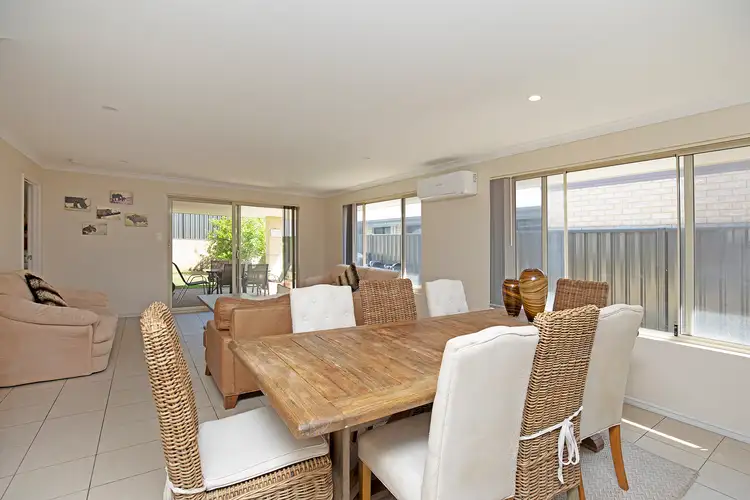 Sixth view of Homely house listing, 19 Clarendon Circuit, Lakelands WA 6180
