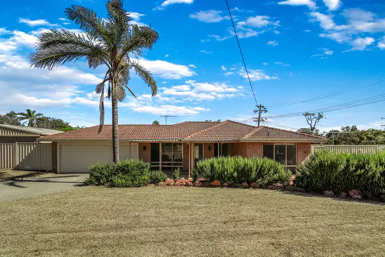 2 Iris Place, Yangebup WA 6164