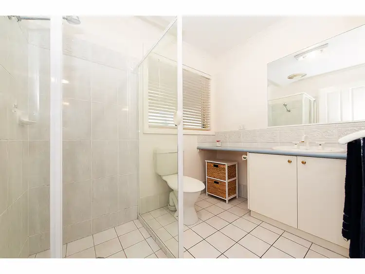 Seventh view of Homely house listing, 1 Manuka Court, Thurgoona NSW 2640