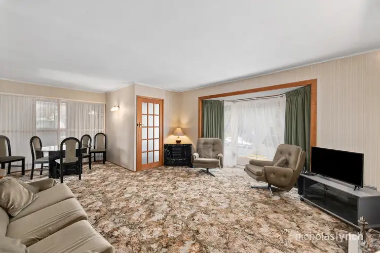 Second view of Homely house listing, 1 Ashbrook Court, Frankston VIC 3199