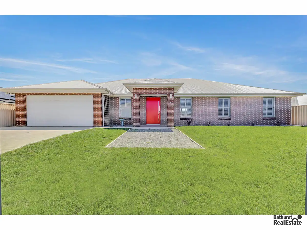 Main view of Homely house listing, 4 Hyacinth Way, Llanarth NSW 2795