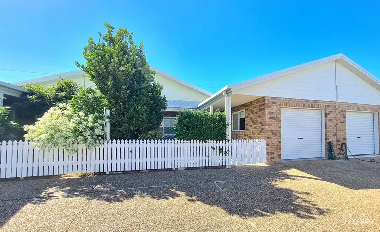 4/1 Currawong Street, Norman Gardens QLD 4701